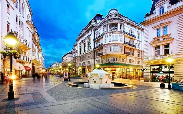 kien truc doc dao cua pho co arbat